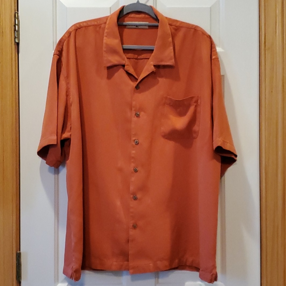 Men's Tommy Bahama button down shirt
